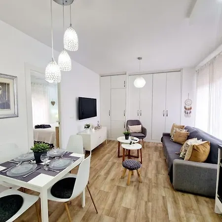Apartment Boliches Getaway *