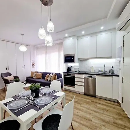 Boliches Getaway Apartment San Francisco (Malaga)